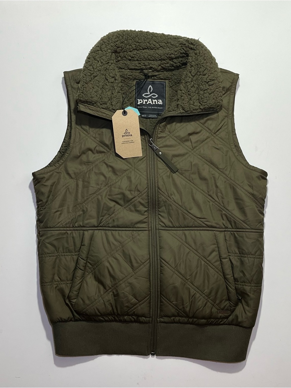 NEW Women’s Prana Esla Sherpa Fleece Lined Full Zip Vest, Medium, Green